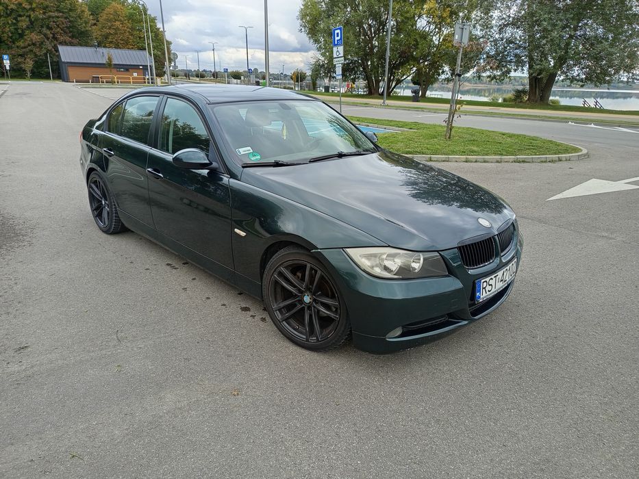 BMW E90 320i 2.0B