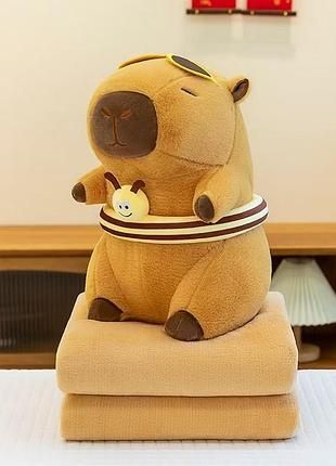 Подушка-игрушка с пледом внутри 3 в 1 капибара-трансформер