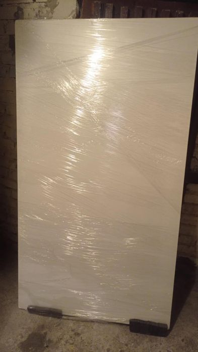Stół biały blat nogi drewniane 100 cm x 180 cm