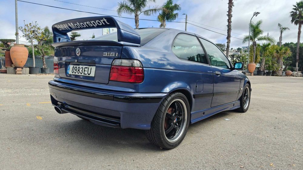 Vendo BMW E36 316i  88 000KM
