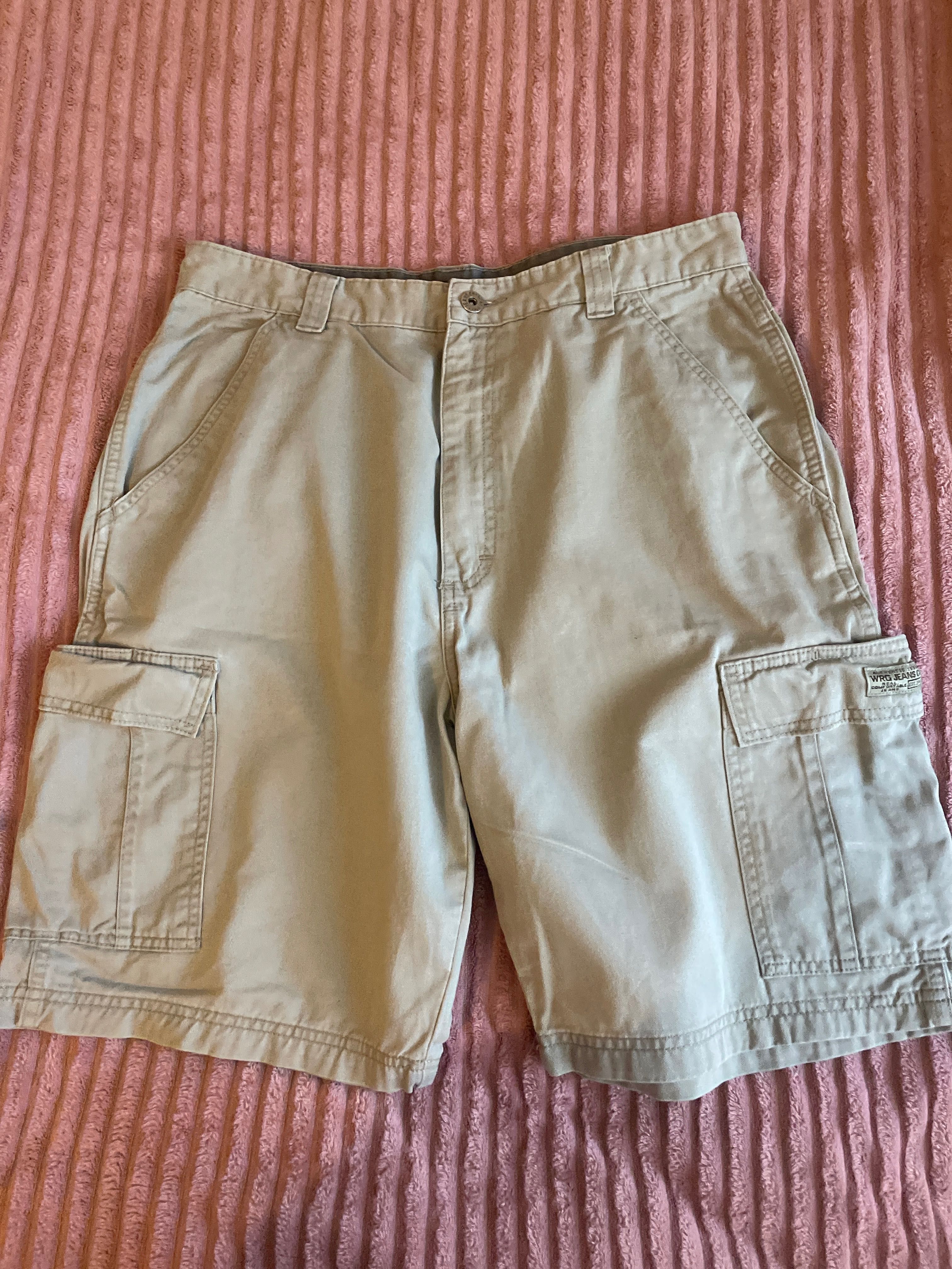 Мужские шорты wrangler 32 р