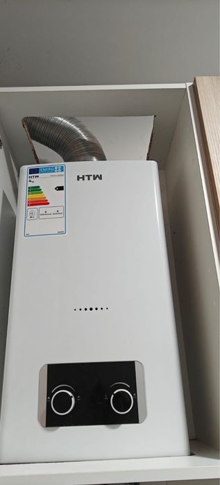 Esquentador novo na caixa a gas natural