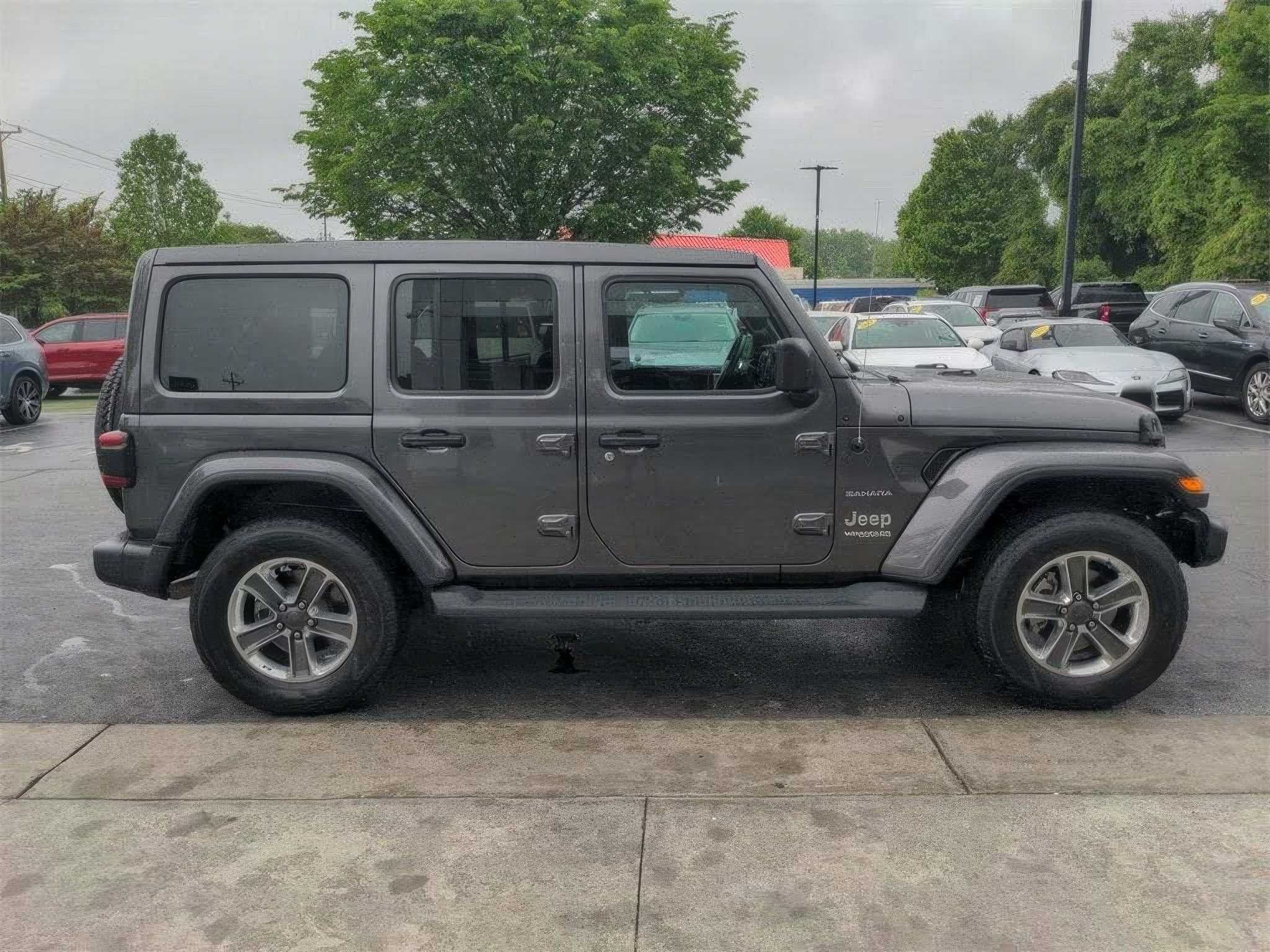 2020 Jeep Wrangler Unlimited Sahara