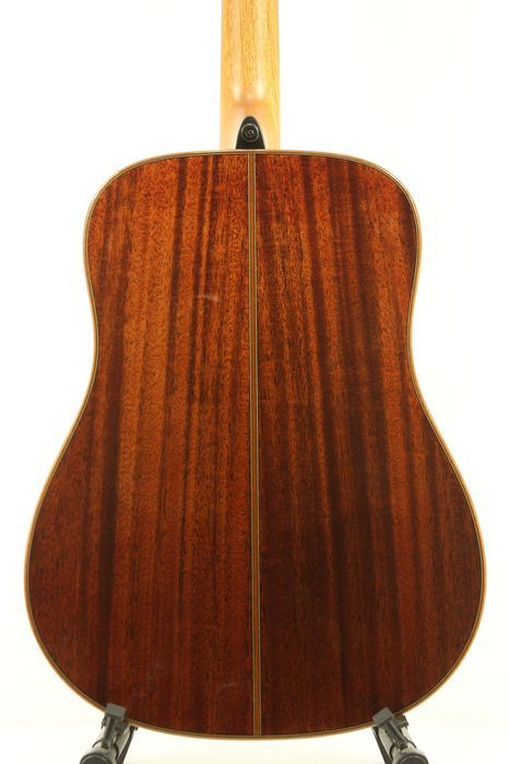Lag  T118D - gitara akustyczna Tramontane