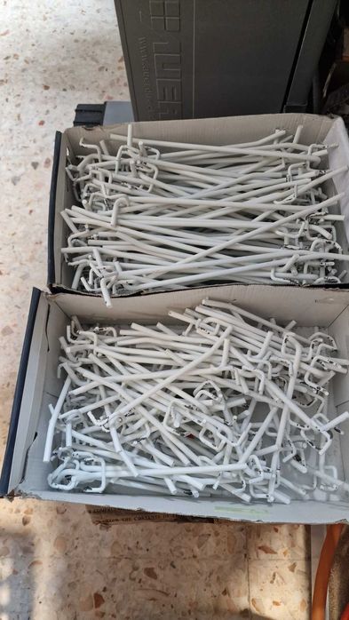 Ganchos forro perfurado