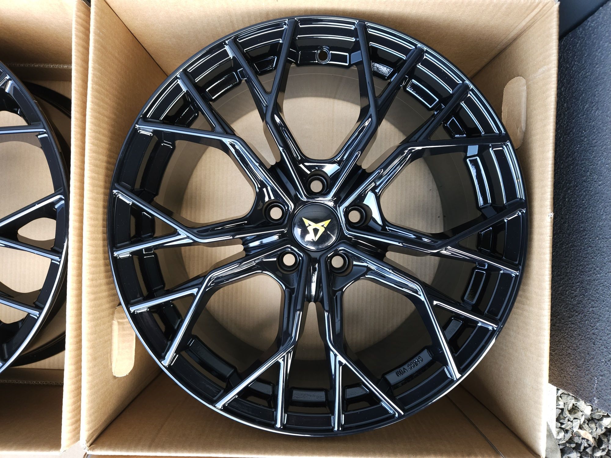 Cupra Leon 19 " Nowe 5x112 Seat Leon Felgi Czarne Alufelgi