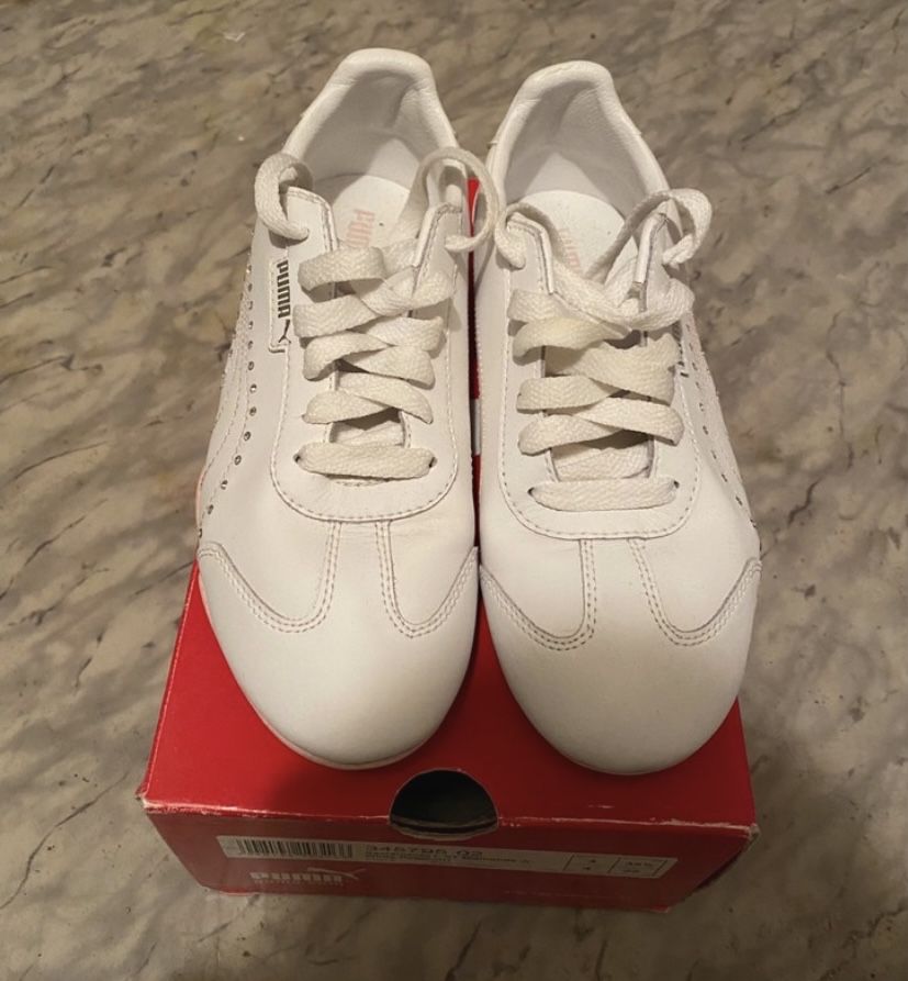 Damskie buty Puma r.35,5