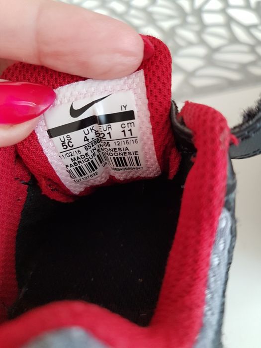 Buty, adidaski Nike r. 21