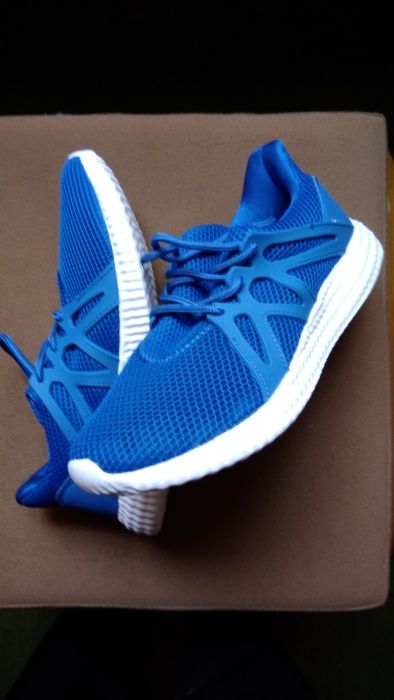 Ténis senhora, 37, novos.