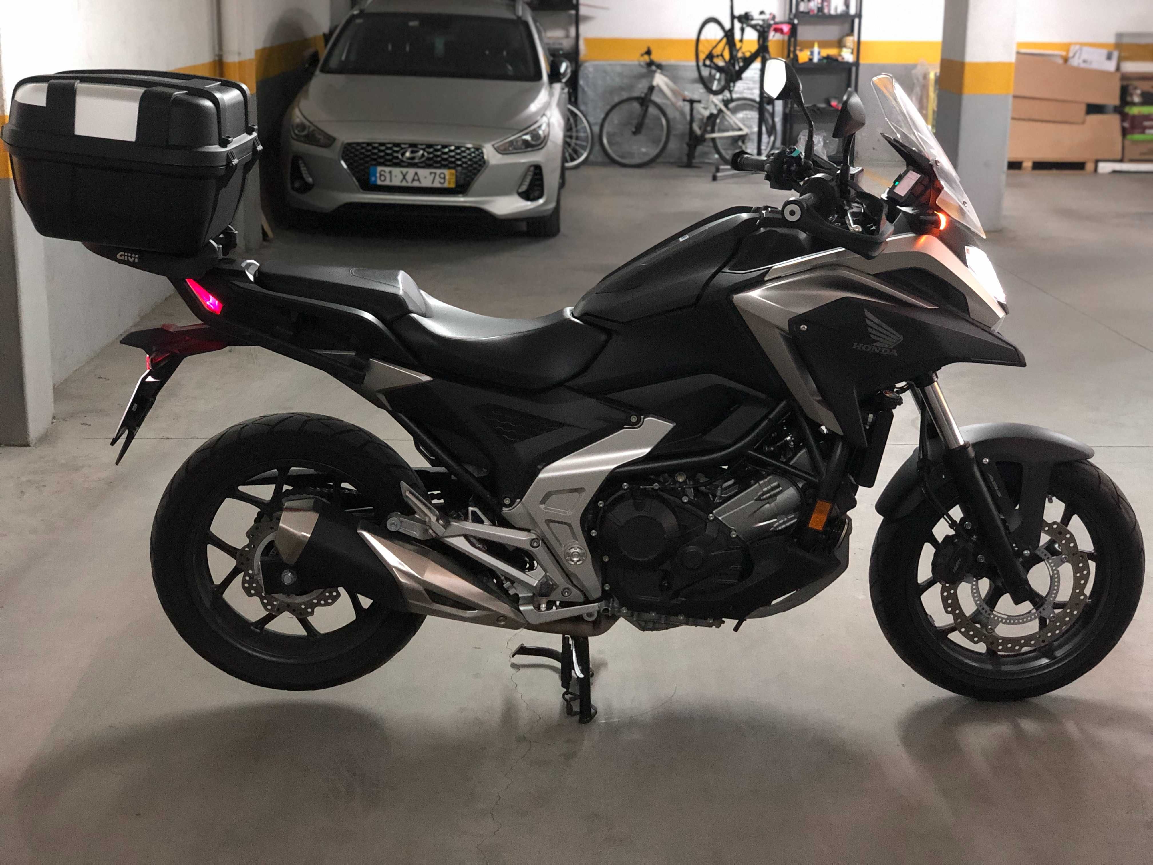 Honda NC750X - 2021