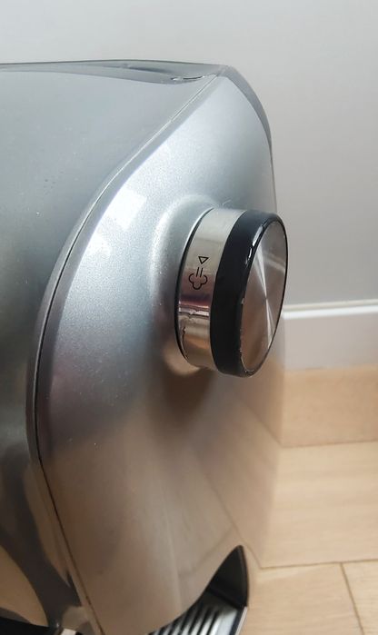 Ekspres do kawy firmy Tchibo Cafissimo