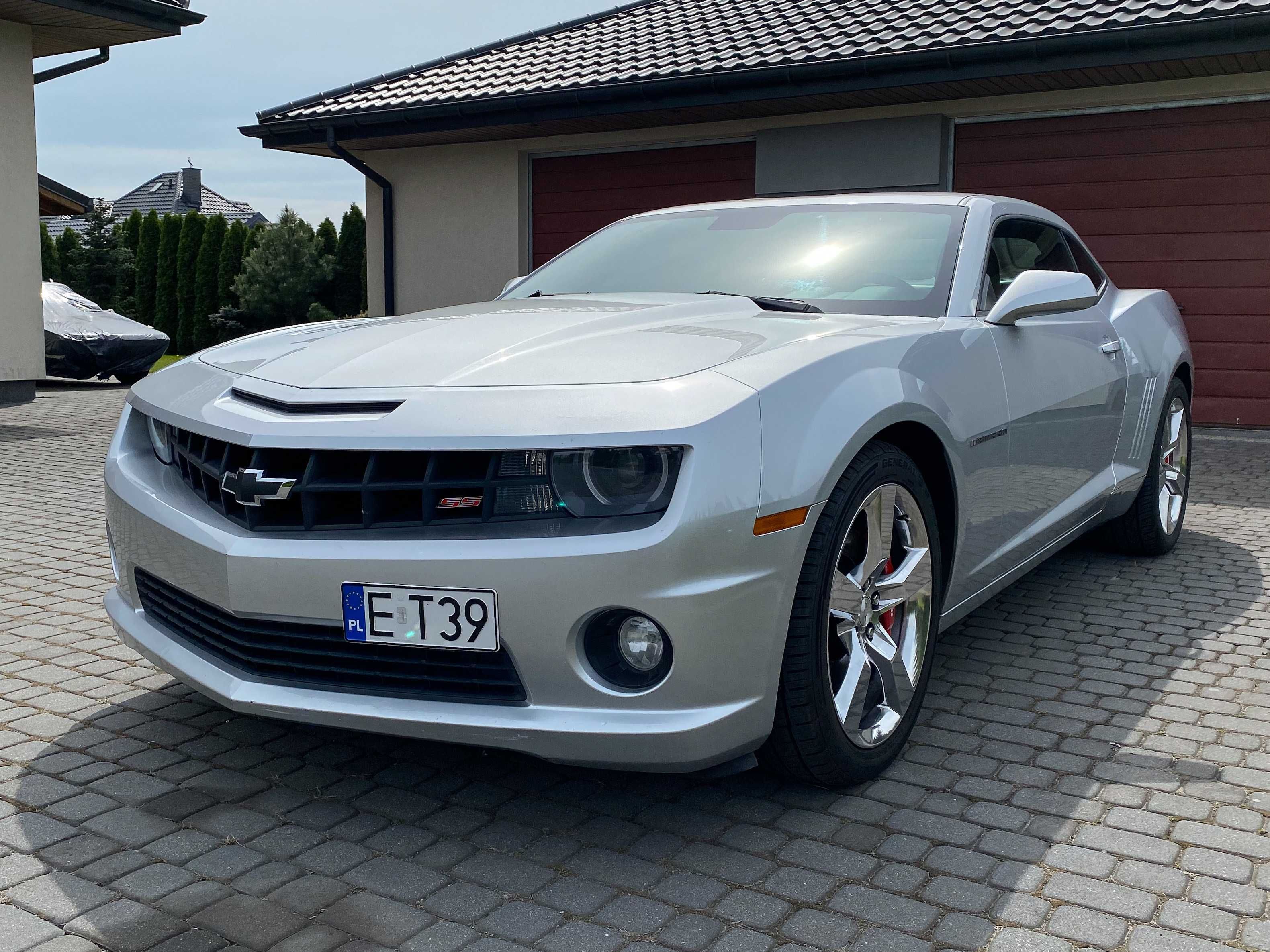 Chevrolet Camaro 2SS 6.2 V8 Manual