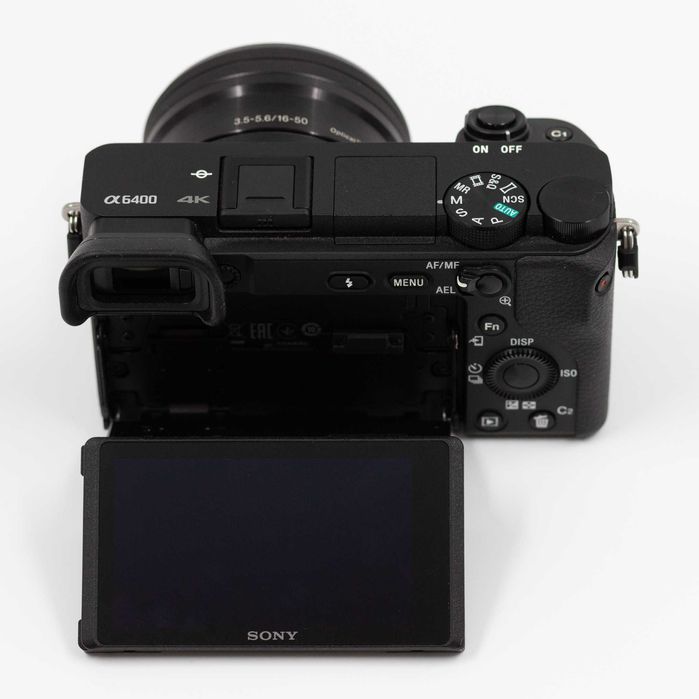 Sony a6400 + E PZ 16-50mm f/3.5-5.6 OSS - Excelente estado