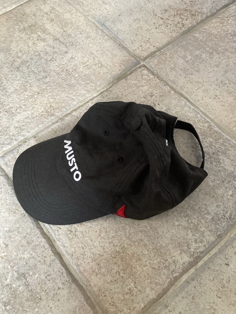 Czapka żeglarska Musto