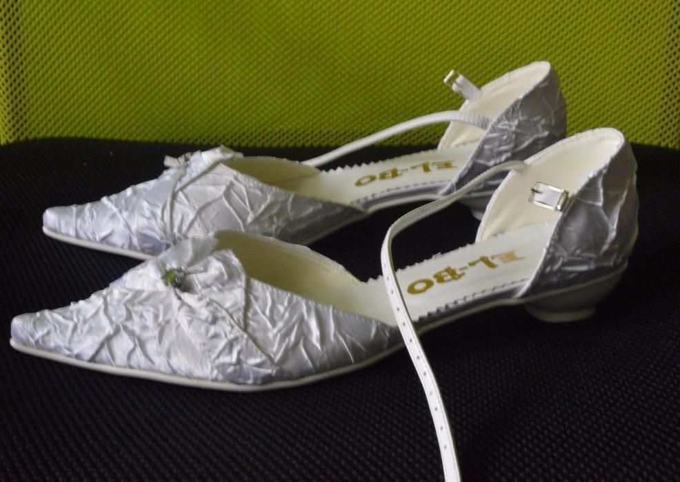 Buty ślubne - białe - nowe