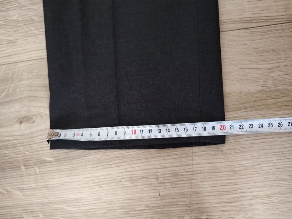 Spodnie garniturowe nowe F&F męskie 
W pasie około 43,5 cm x 2
Długość