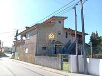 Moradia T3 mais 2 em São Paio de Oleiros