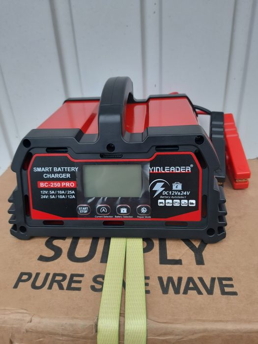 Продам Зарядное Устройство 12/24V  YINLEADER Модель:ВС-250  PRO UK