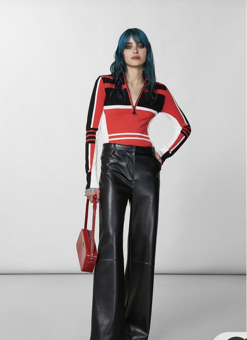 Свитер Patrizia Pepe в идеале