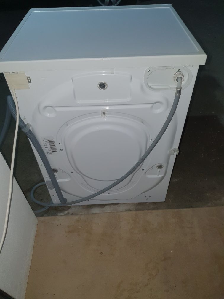 Maquina de Lavar Roupa Hotpoint Ariston A+++ como Nova