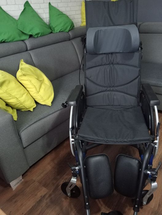 Wózek inwalidzki nowy