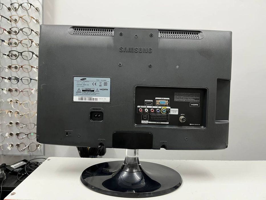 Телевізор Samsung LT22C300EW/XE