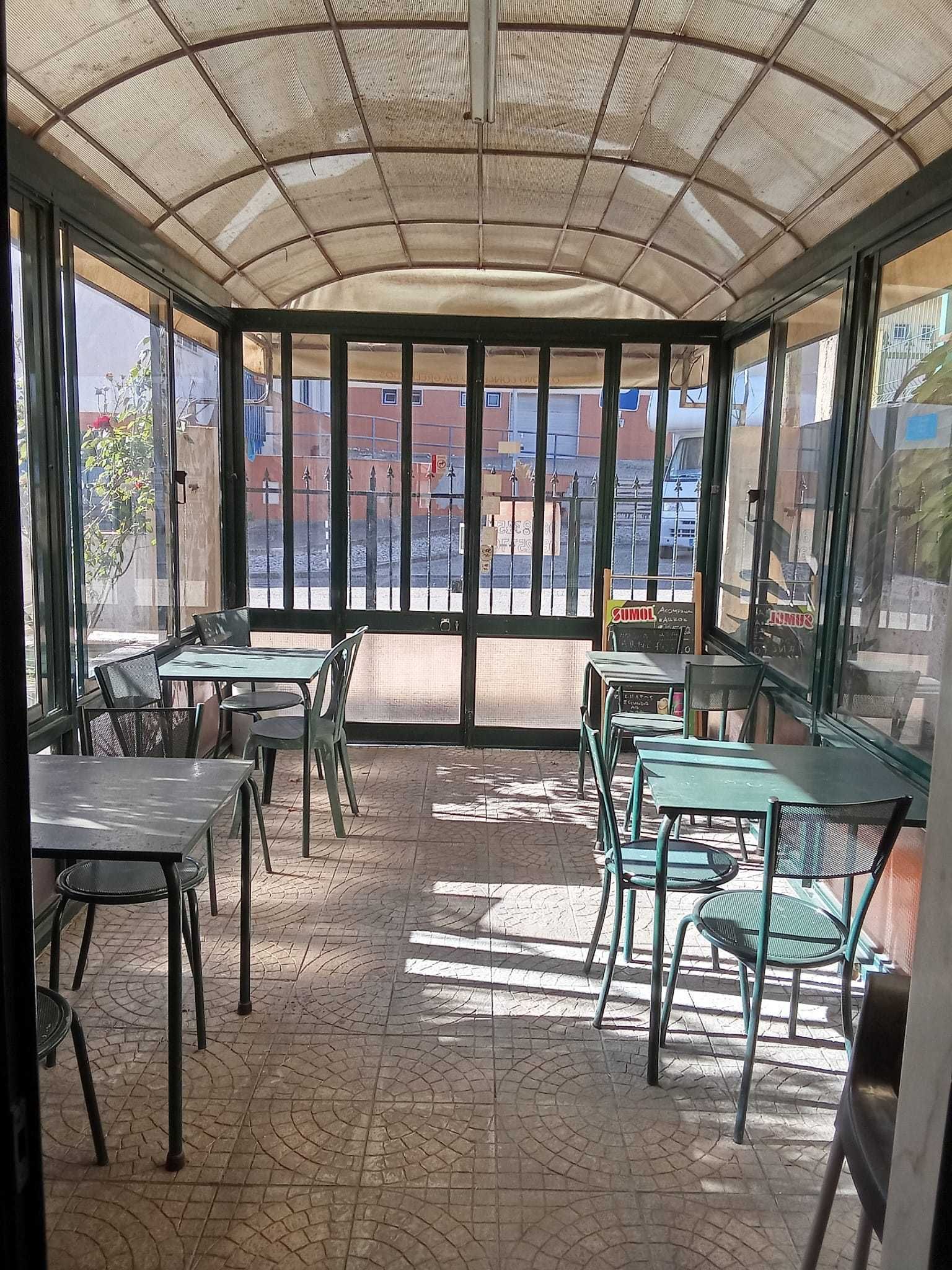 ALUGA-SE espaço Restaurante/Churrasqueira