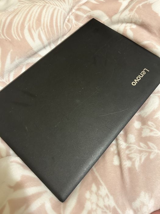 Laptop lenovo uzywany z zasilaczem