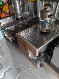 Máquina de café de 3 grupos - cimbali