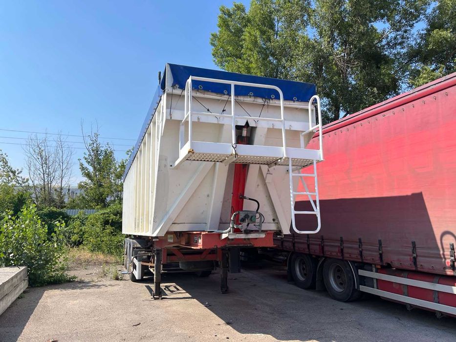 Напівпричіп-самоскид 55м3 Robuste Kaiser