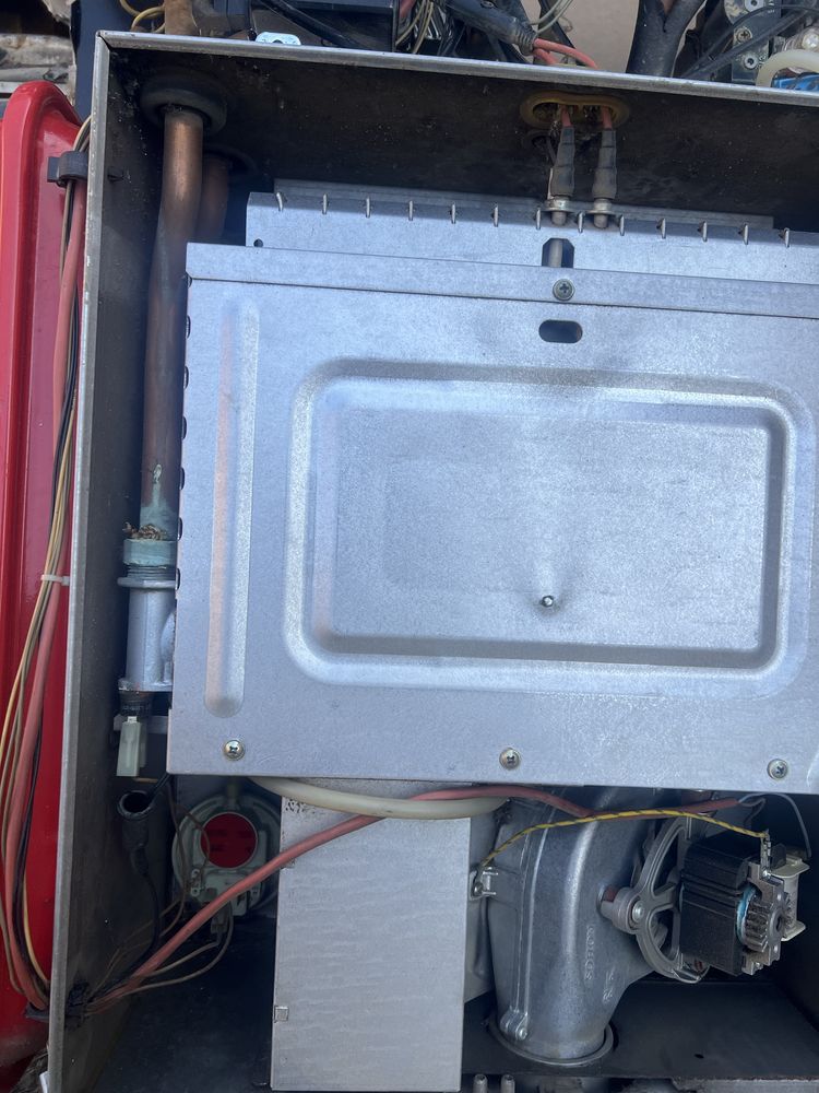 Immergas eolo 28 kw. І immergas eolo mini на запчастини!