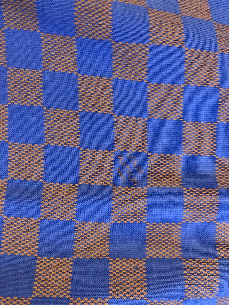Przepiękna bluza Louis Vuitton chabrowych kolorze M