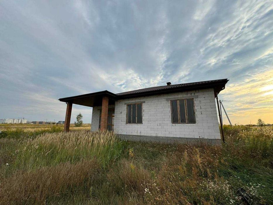 Будинок Петропавлівська Борщагівка, біля ліцею та дитячого садочка