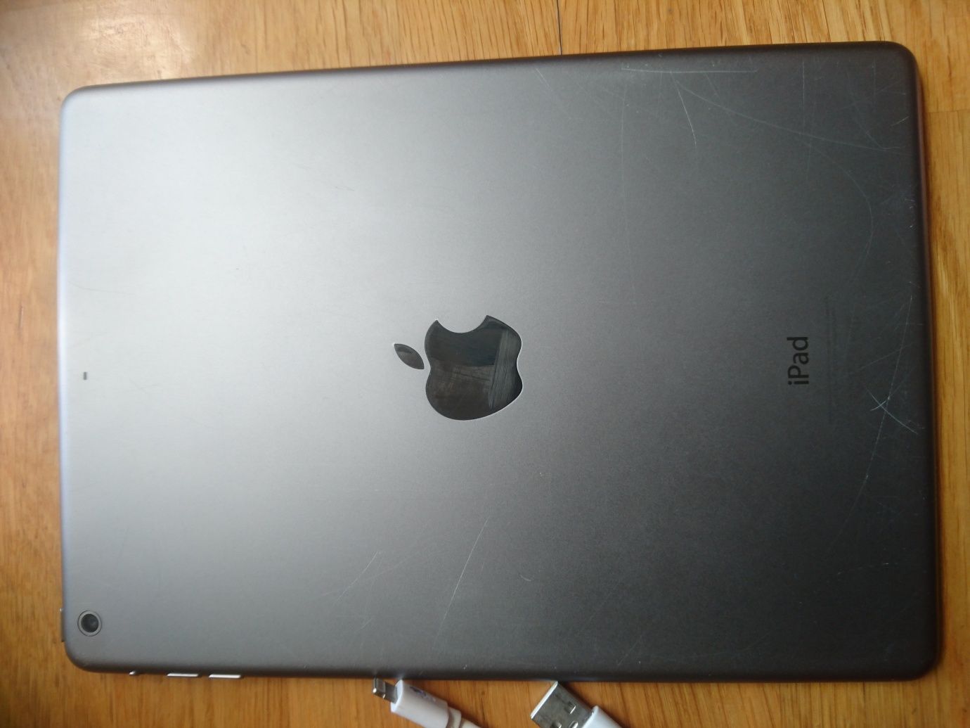 Планшет IPAD Air 32Gb A1474