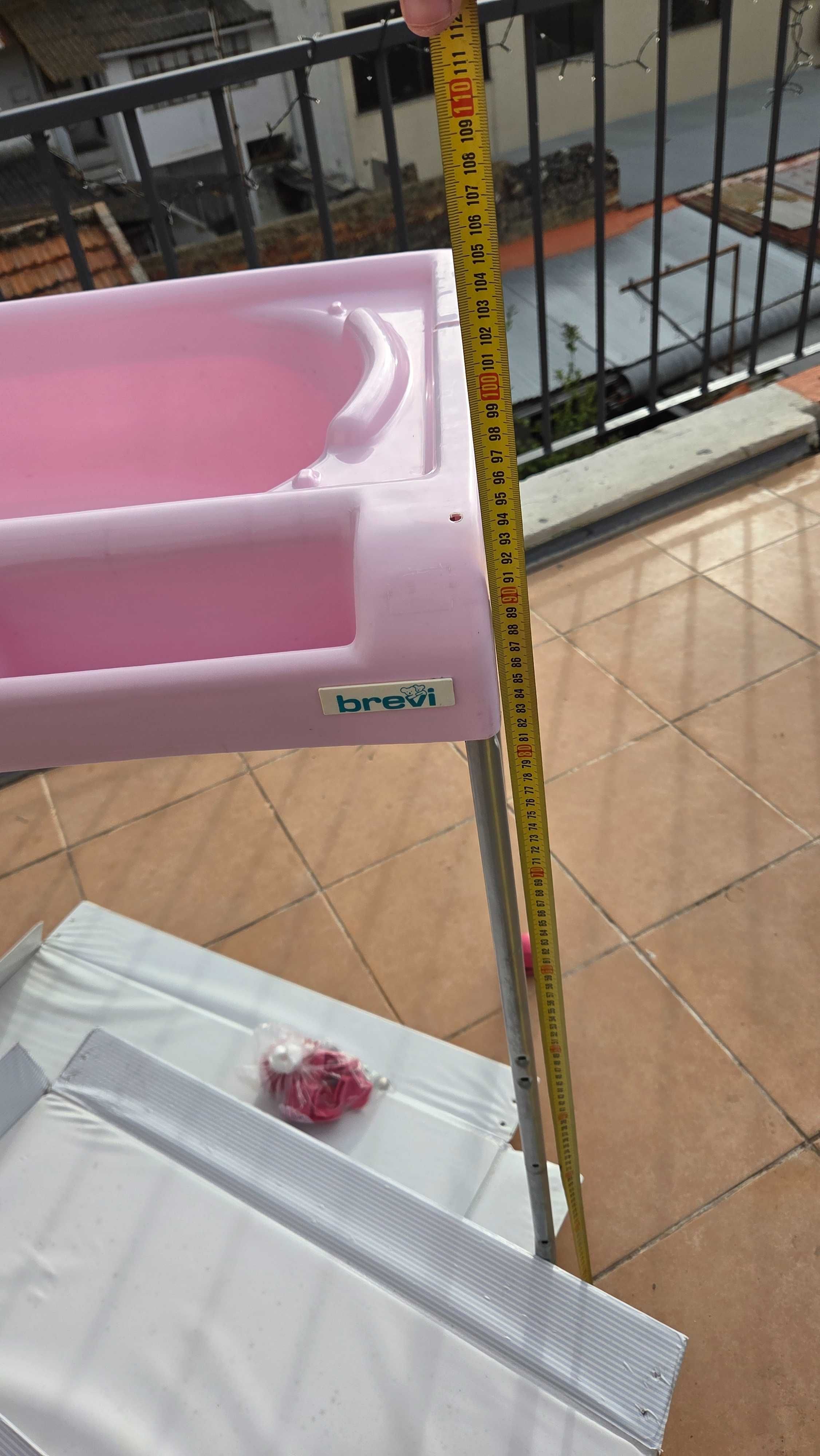 Fraldário bebé rosa