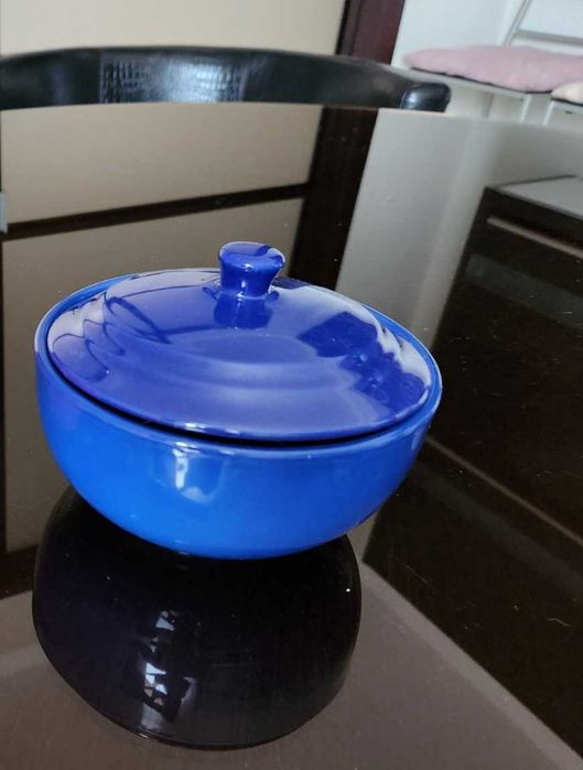 Миска керамическая с крышкой