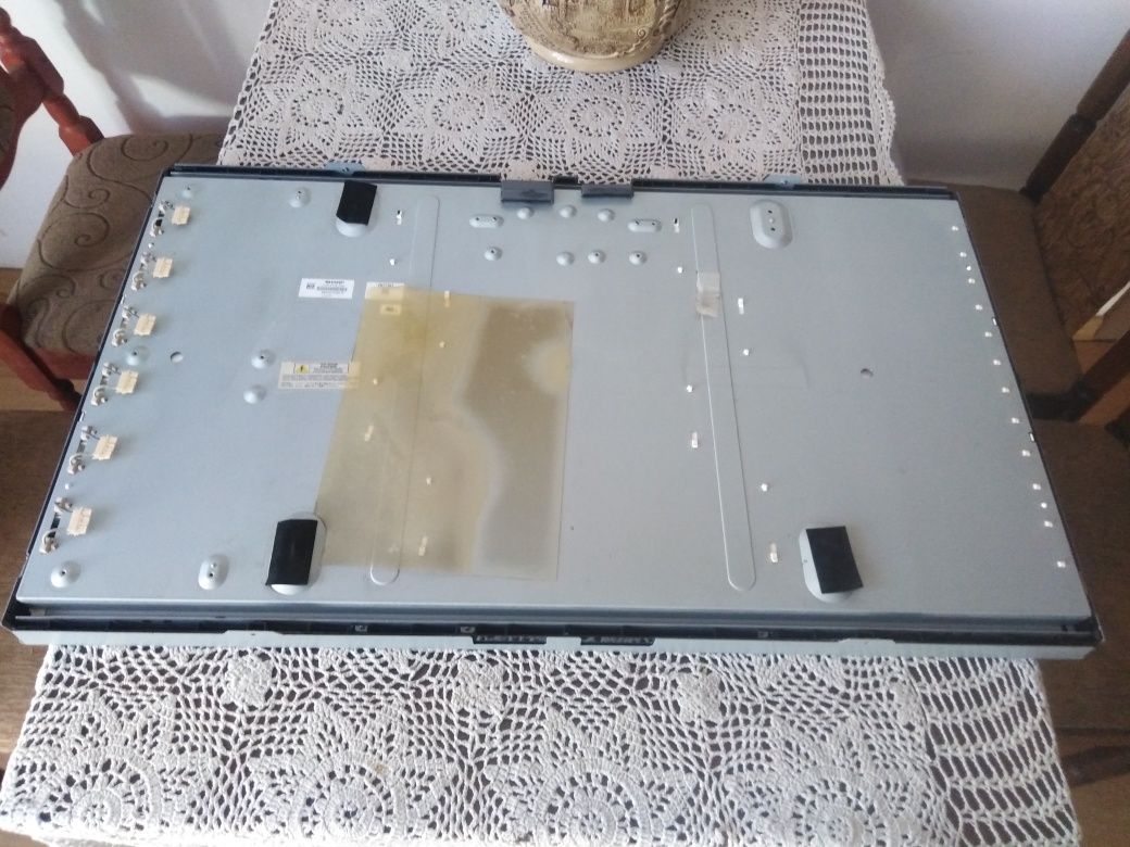Matryca+podświetlenie sharp LK315T3LZ94 do tv LG  32cale