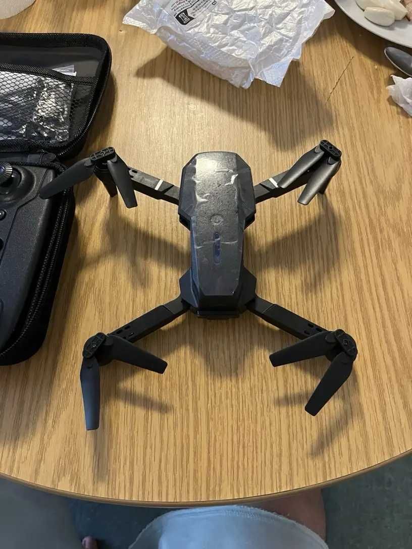 Drone Lightstream E88 com Câmeras Duplas NOVO