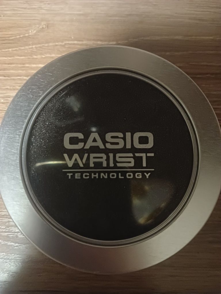 Наручные часы Casio