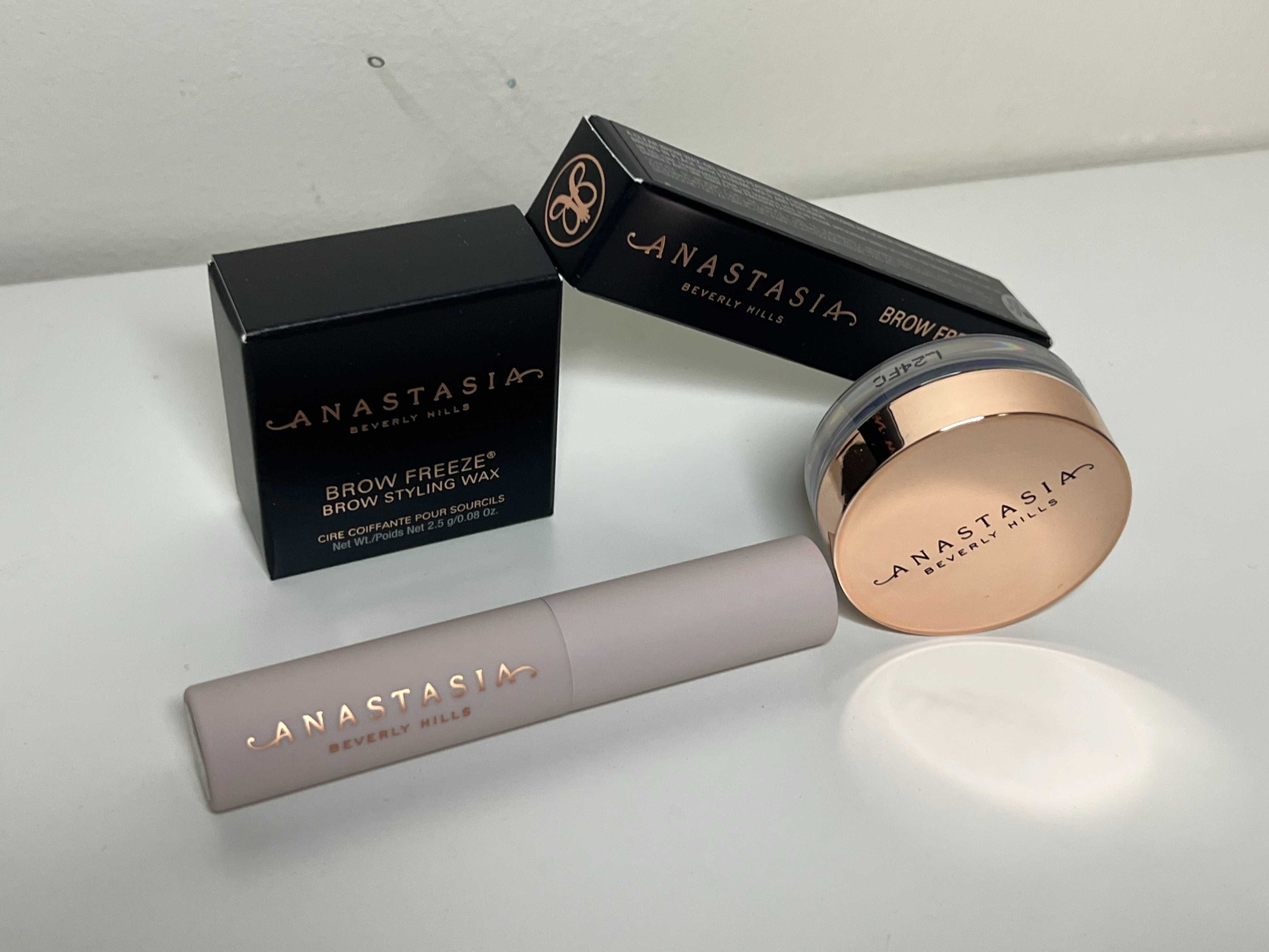 Anastasia Beverly Hills Brow Zestaw do brwi Freeze Gel wosk travel