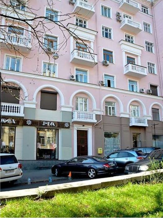 Продажа квартиры,Антоновича 4/6, роскошная,ремонт,мебель