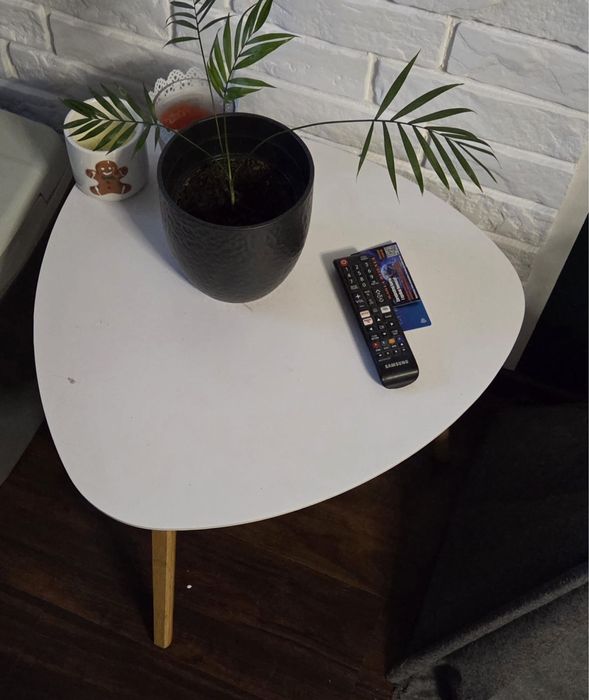 Meble do salonu Ikea/ Besta Białe