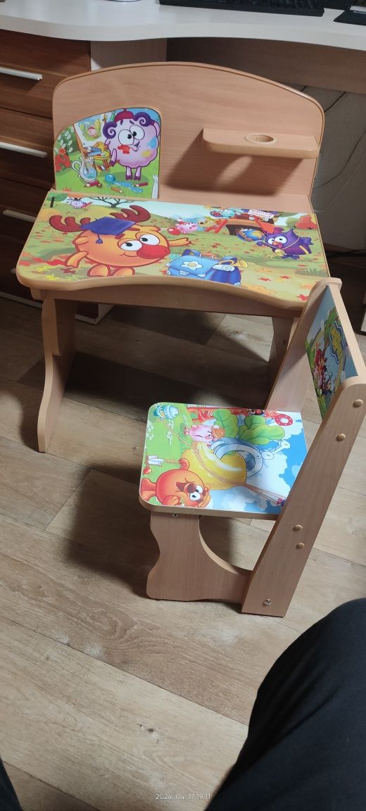 Детская парта стол с стульцем