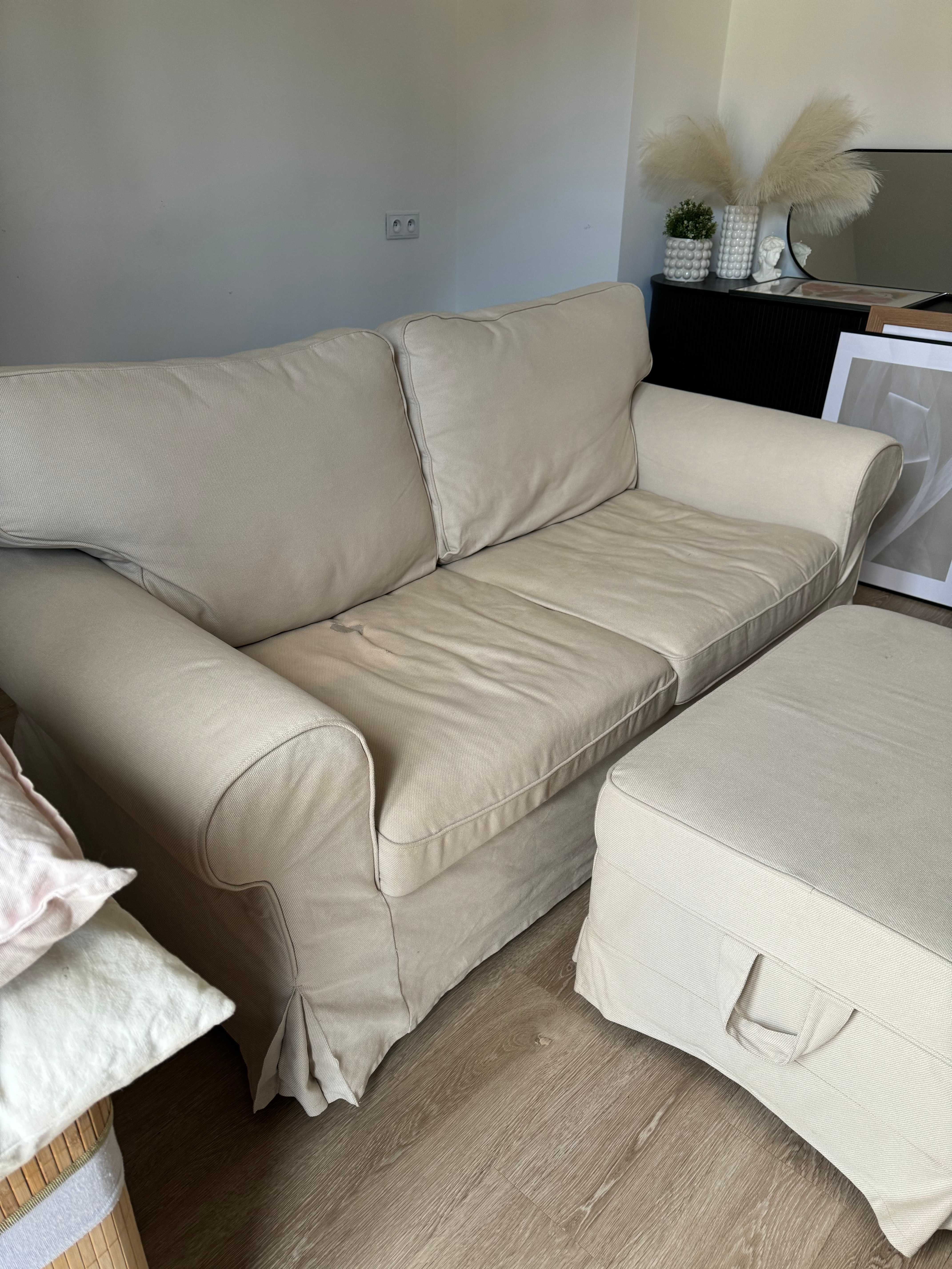 Sofa 2-osobowa jasnobeżowa IKEA EKTORP + podnóżek