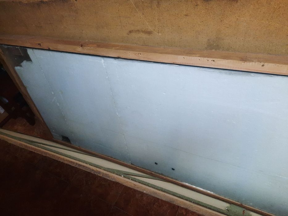 Portas em vidro, já usadas em exposição