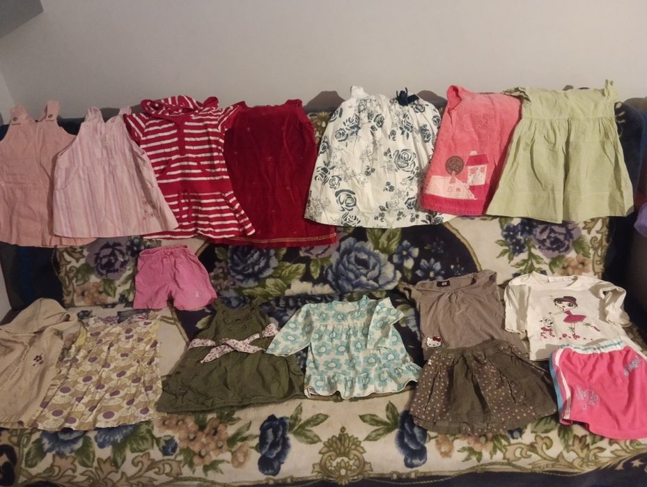 Ubranka r 80 dziewczęce zestaw