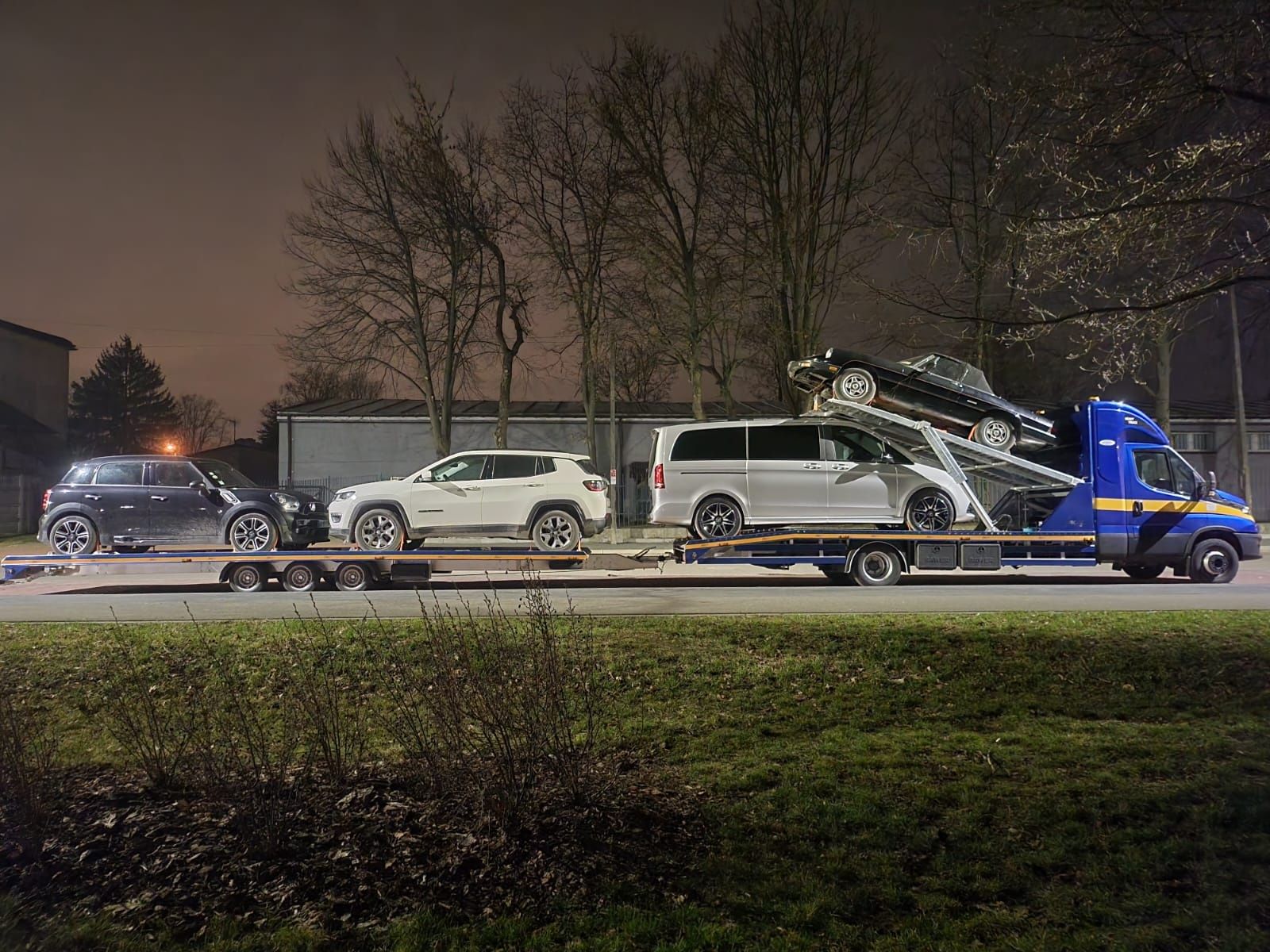Transport pojazdów i maszyn