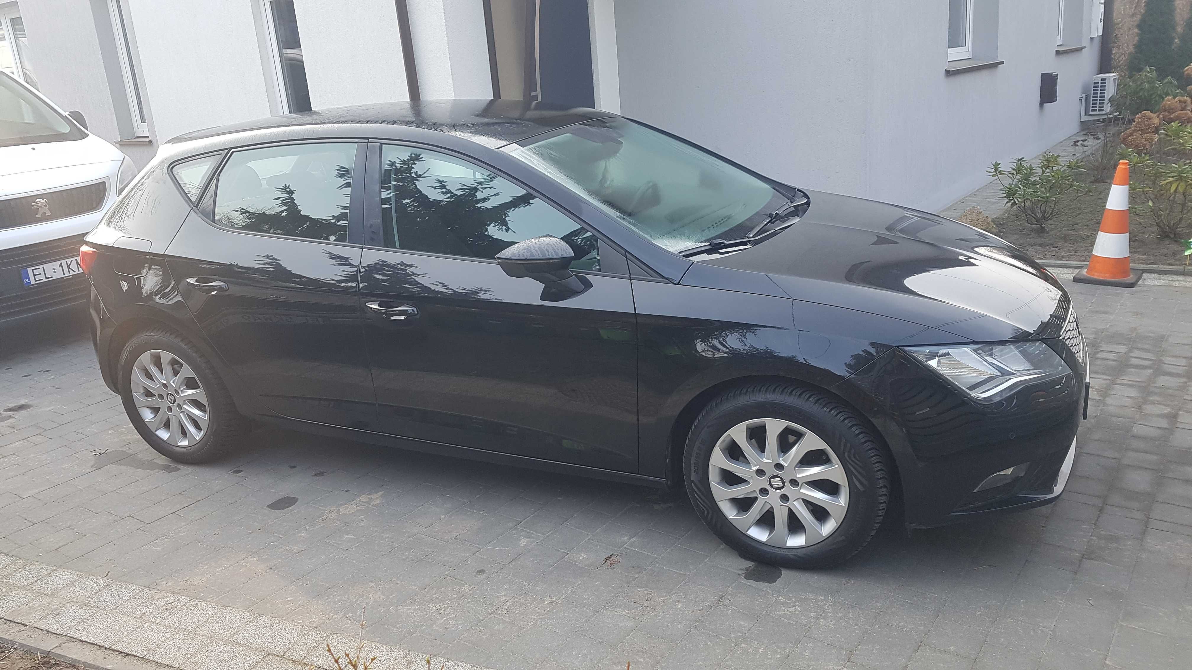 Seat Leon 1.6 TDI 2016 rok Hatchback