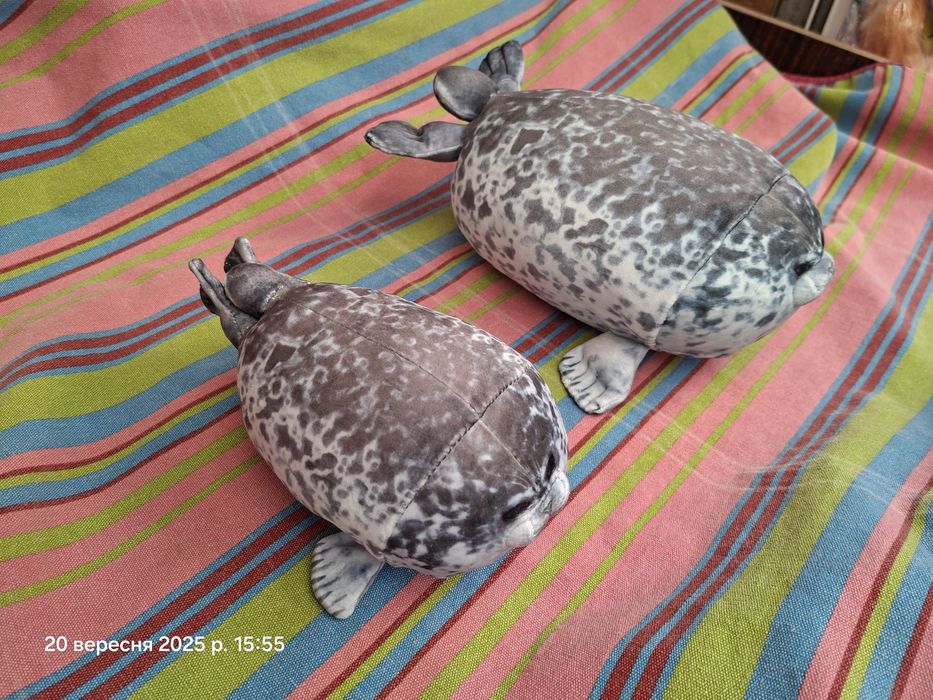 Тюлень 20 30 40 см і 4 тюленята