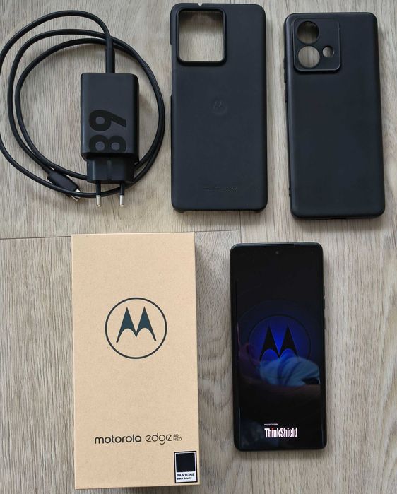 Motorola Edge 40 Neo stan idealny Gwarancja 12 mc